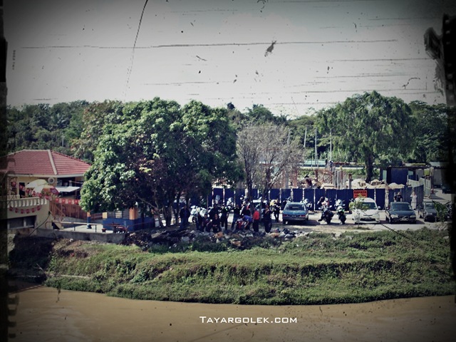 [DSCN05982.jpg]