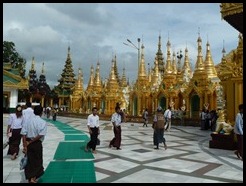 Myanmar, Yangon, Shwedagon Pagoda, 6 September 2012, (4)