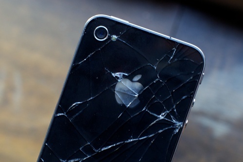 iphone-4-broken.jpeg
