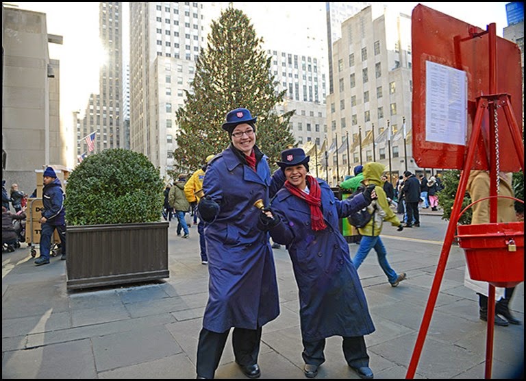 salvation-army-bell ringers