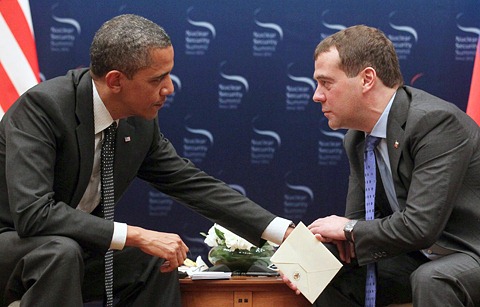 [creepy%2520touching%2520bo%255B3%255D.jpg]