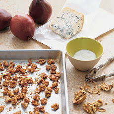 Pears with Maple Walnuts and Gorgonzola
