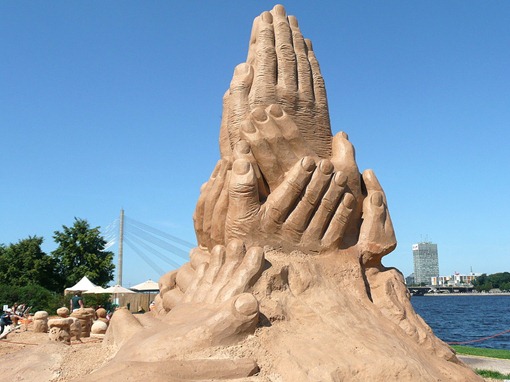 Magic sand