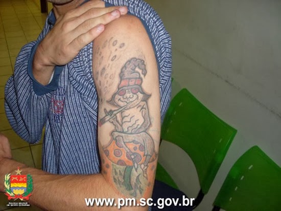 [Moto%2520furtada%252001%255B2%255D.jpg]