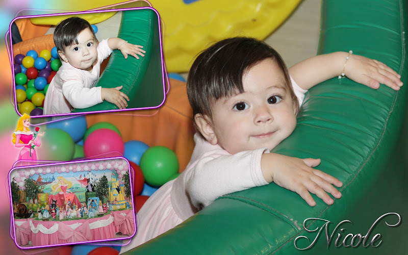 Fotos de Nicole - 1 ano. Foto numero 001. Fotografia (fotografias) de Adriana Pimenta Produções, que faz foto e vídeo de casamentos, aniversários e eventos em geral, bem como fotoprodutos, fotolivros e álbuns diagramados. Atua em São Paulo. fotos de casamento sao paulo sp para fotografia são fotografos casamentos festa infantil crianças aniversario fotoprodutos filmagem videos 15 anos produtoras video