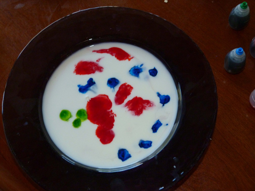 [Colorful%2520Milk%25201%255B4%255D.jpg]