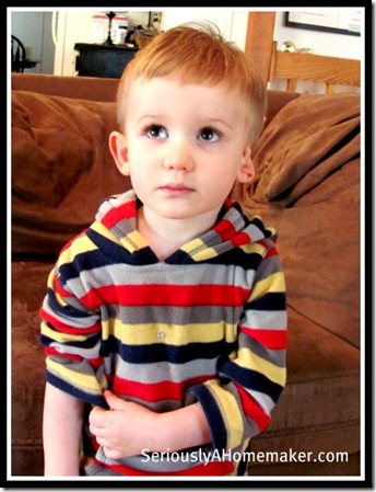 charlie watching yo gabba gabba