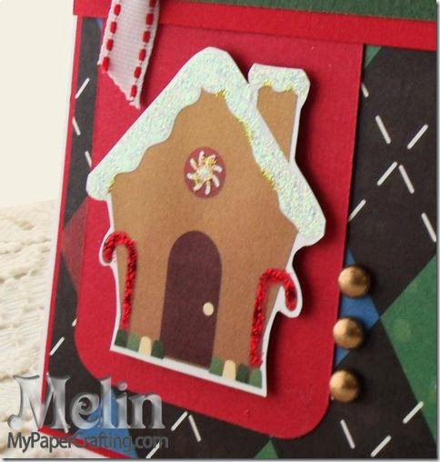 gingerbread house closeup-480
