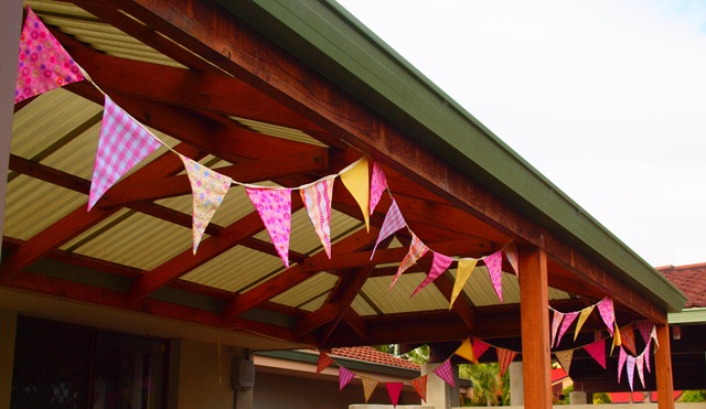 [pink%2520and%2520yellow%2520bunting%255B3%255D.jpg]