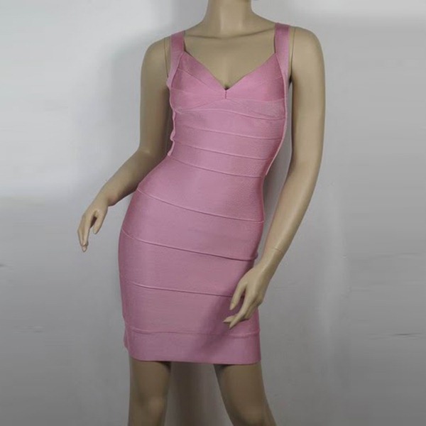 [pink-bandage-dress24.jpg]