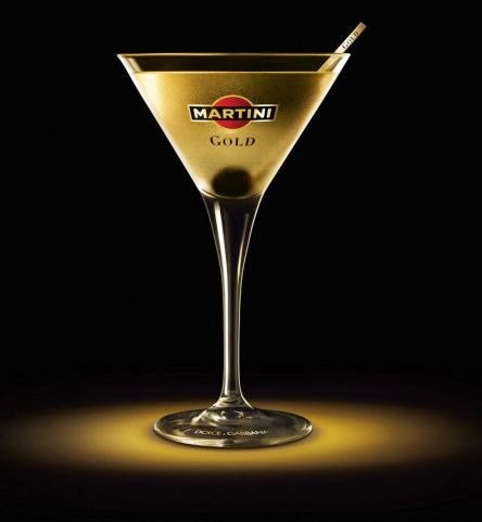 [alkohole-Gold-finger-Martini-Vodka-w-wersji-lux-1334138983463%2520-%2520copia%255B4%255D.jpg]