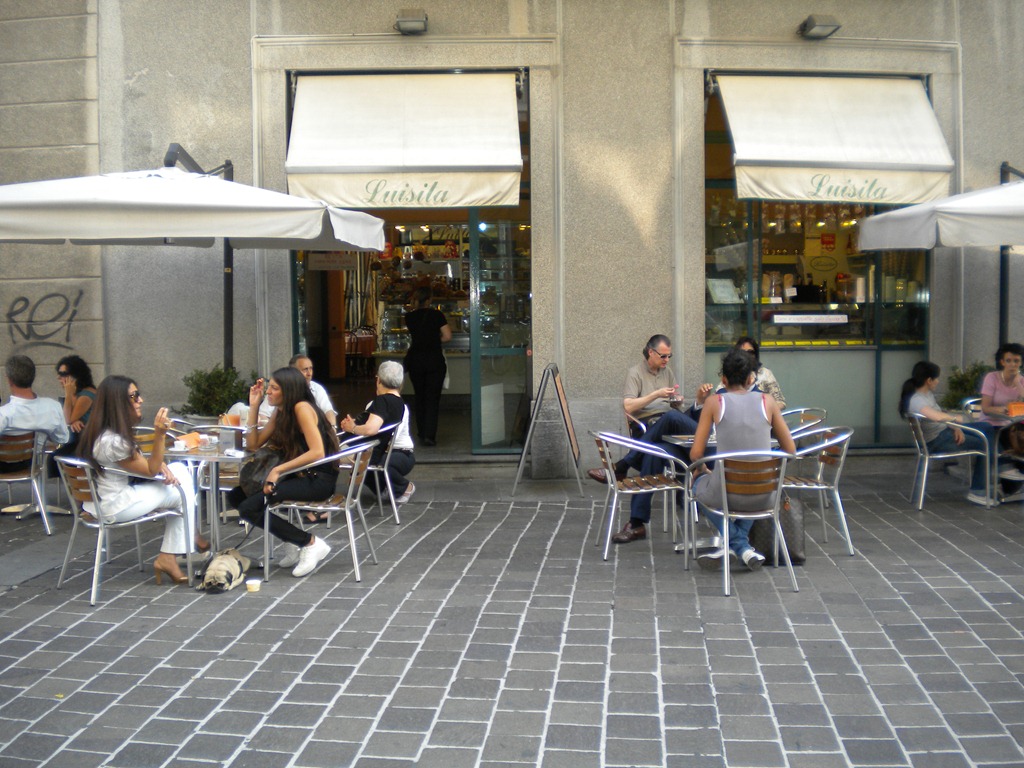 [DSCN1033%255B4%255D.jpg&description=Orange Bread and Lake Como')]