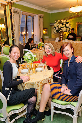 From left to right: Sales Executive at Great Hire Furniture, Cheryl Check; makeup artist Maggie Hunt; Sales Executive at Great Hire Furniture, Alexandra Iftimie Ciobanu.