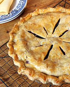 Classic blueberry pie