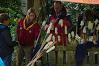 Broodjes bakken op de open dag van Scouting @ Plaswijckpark Broodjes bakken op de open dag van Scouting @ Plaswijckpark