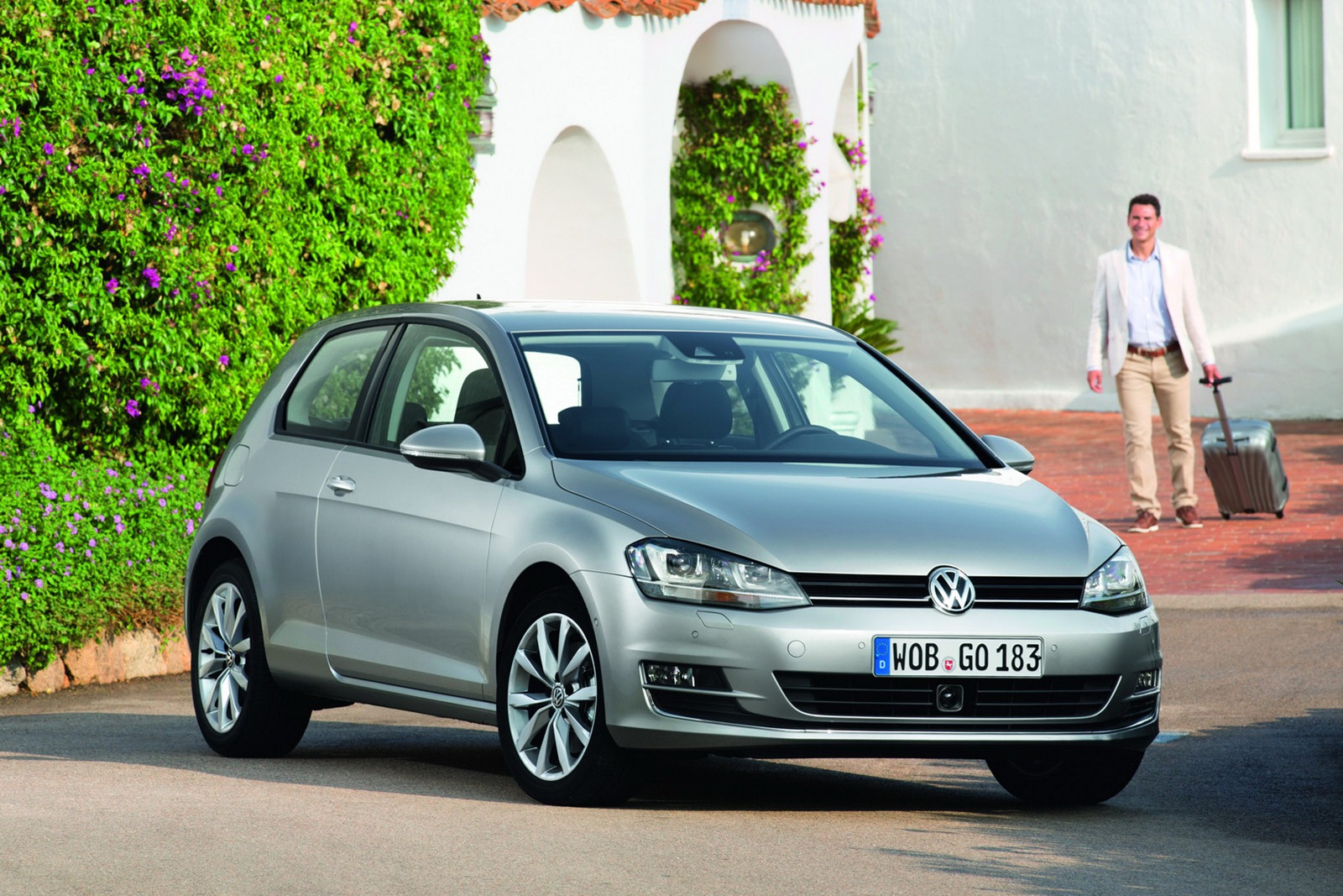 [2013-Volkswagen-Golf-49%255B2%255D.jpg]
