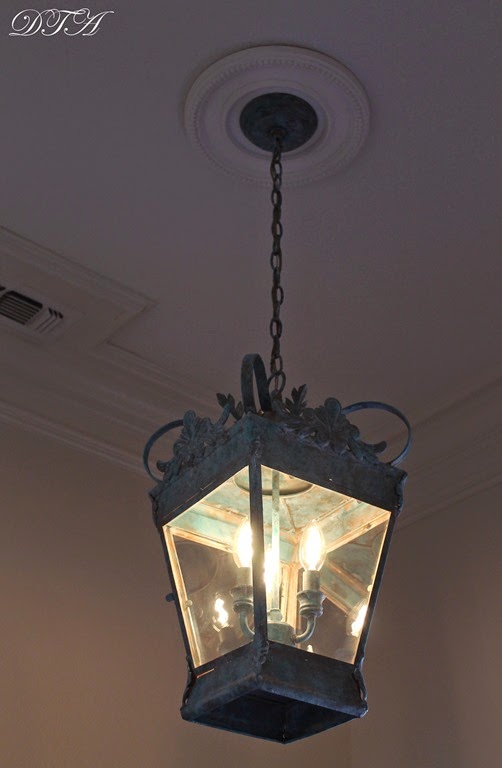 [Storybook%2520Cottage%2520Entryway%2520014-001%255B3%255D.jpg]