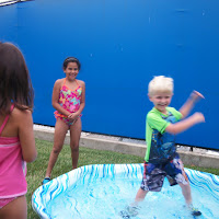 Busy Bees Water Play