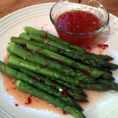 Asparagus With Thai Dipping Sauce