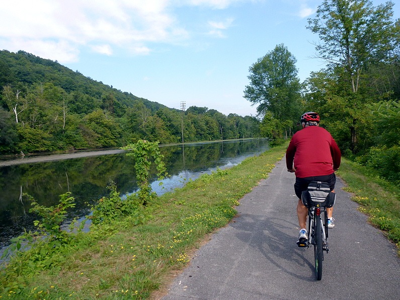 [02d---Mohawk-River-Erie-Canal-Bike-T%255B1%255D.jpg]
