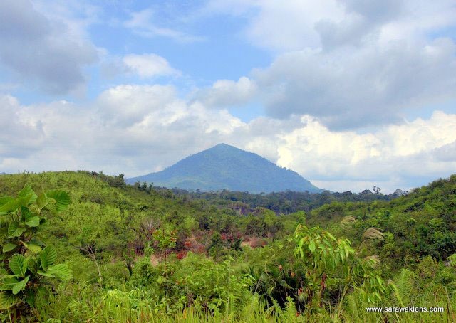 [conical_mountain_sarawak%255B3%255D.jpg]