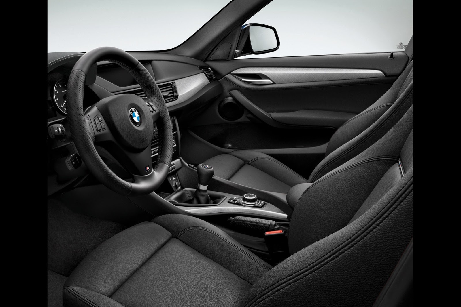 [2014-BMW-X1-15%255B2%255D.jpg]