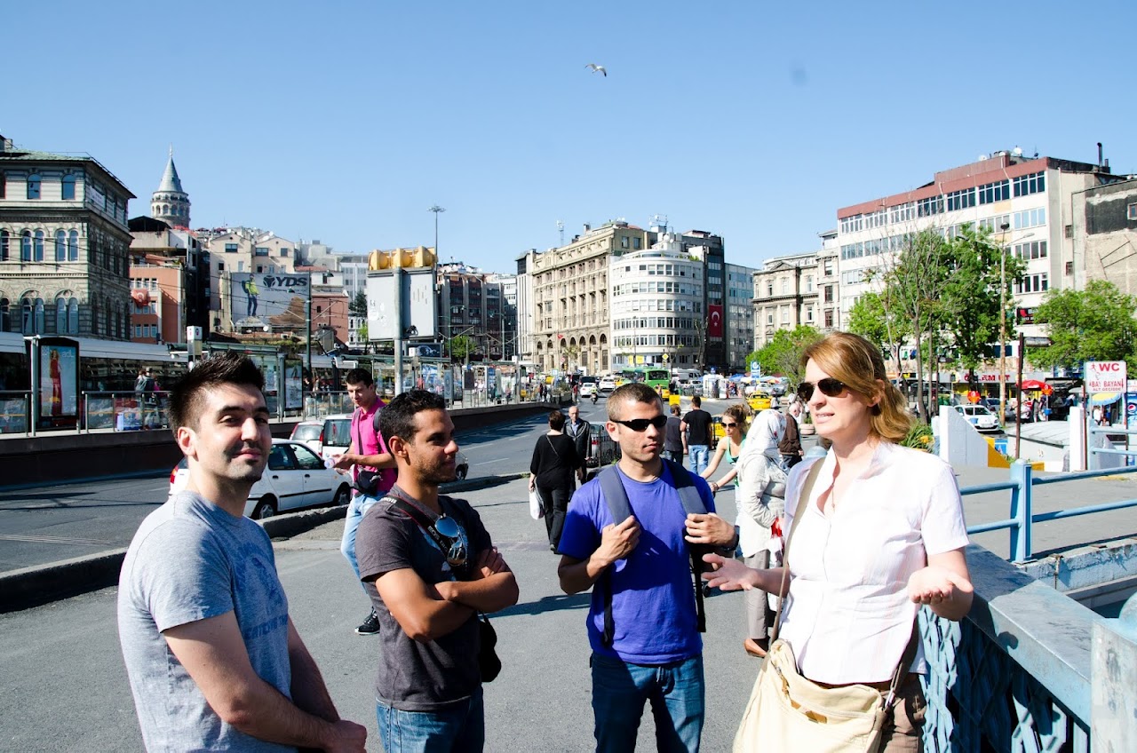 Ceylan Zere and bloggers