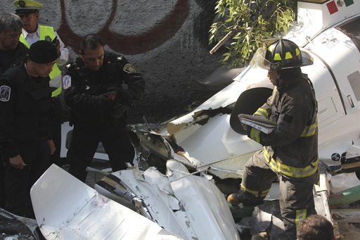 [Helicoptero_Desplome_Coyoacan-12%255B3%255D.jpg]