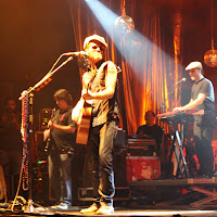  Show_Nando_Reis_Batuque_Brasil_02_04_2011