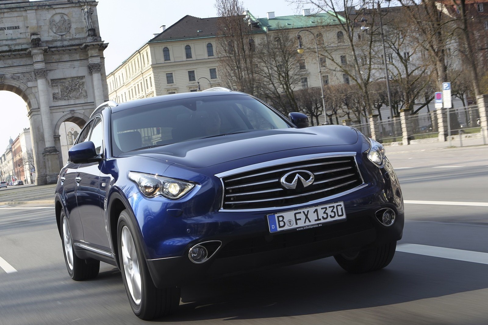 [Infiniti-FX-QX70-7%255B2%255D.jpg]