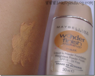 Maybelline Wonder Finish Liquid To Powder Foundation in 21 Nude Review And Swatch