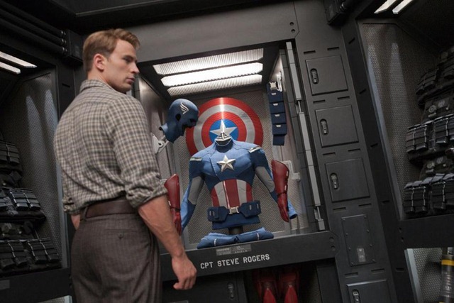 The Avengers still 04