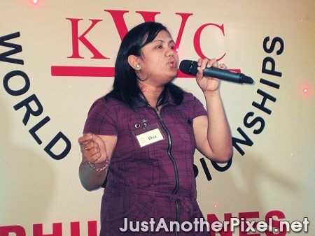 Ria, third placer, singing Run To You - JustAnotherPixel.net