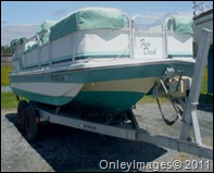 deck boat (1) deck boat (1)