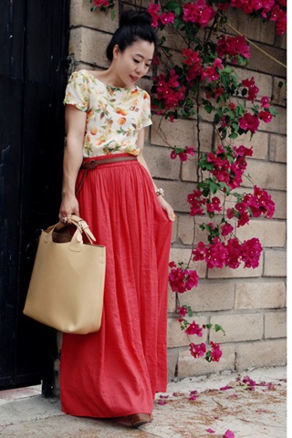 [nude-zara-bag-red-zara-skirt-chartreuse-zara-top_400.jpg]