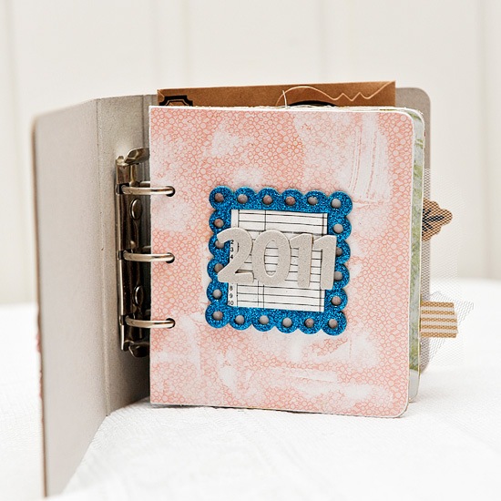 [4x4-binder-%25283%2529%255B2%255D.jpg]