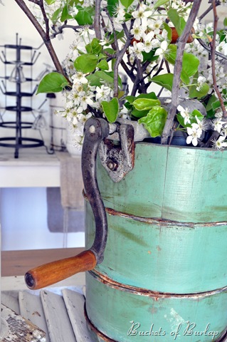 [summer%2520table%2520centerpiece%255B7%255D.jpg]