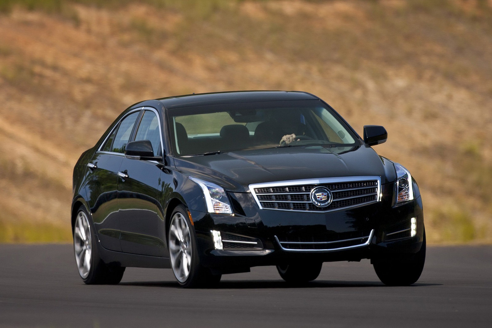 [2013-Cadillac-ATS-78%255B2%255D.jpg]