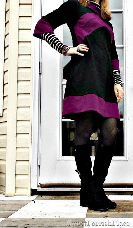 black and purple tunic dress with black boots2