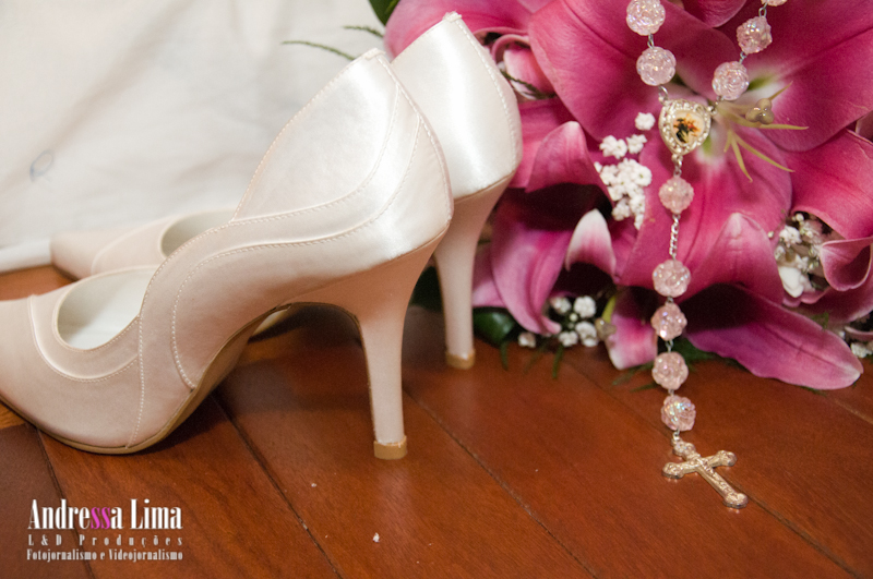 Fotos de Casamento Ingrid e Bruno. Foto numero 0002 do estudio L&D Producoes, do Rio de Janeiro, RJ. Andressa Lima e equipe fazem fotos de casamento (fotografias de casamentos), fotos de making-of (making of de noiva), fotos de eventos sociais, fotos de casal (ensaios fotograficos de e-session), videos de casamento (filmagem de casamentos), videos de making-of e videos de eventos sociais. Fotojornalismo e videojornalismo no Rio de Janeiro, RJ. fotos casamento rio de janeiro fotografias casal rj foto eventos noiva ensaio fotografico galeria noivas fotografo evento casar retrato fotografía modelos casamentos fotografos bolo para social festas book fotografia penteados