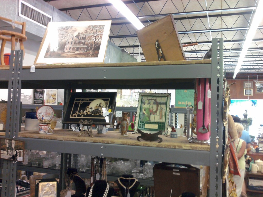 [New%2520Shelf%2520top%2520back%2520side%255B2%255D.jpg]