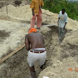 Cabin Construction (Earthbag Building Process) - October 2007