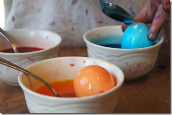 Classically dyed Easter Eggs Recipe for dying Easter Eggs