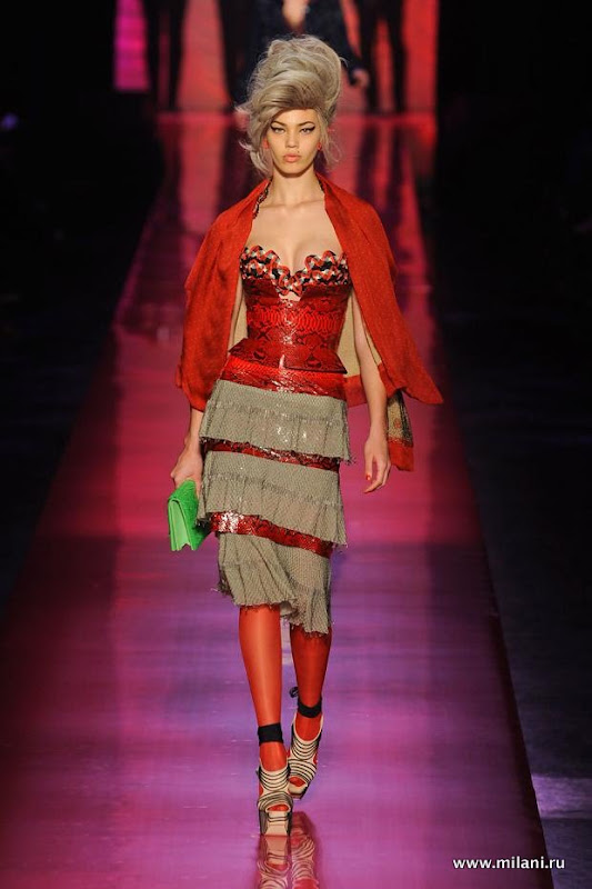 jean-paul-gaultier-haute-couture-spring-2012-pfw63.jpg