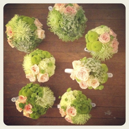 Teapot flowers