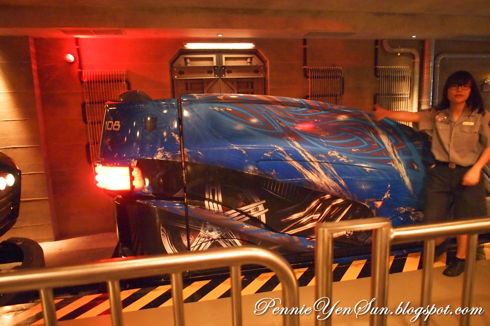 [UniversalStudio232.jpg]