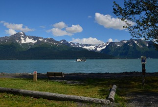 the beautiful bay with the beautiful bayside walk