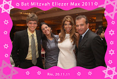 Fotos do evento Bat Mitzvah Eliezer Max - 20.11.11. Foto numero 92 da Social Click Fotografia Digital, do Rio de Janeiro, RJ, que faz fotos divertidas, fotos malucas, fotos com fantasias, fotos na hora, fotografia maluca, fotografia divertida com molduras personalizadas. fotos divertidas malucas foto maluca animadas animado rj rio de janeiro divertida fantasia animada para baile debutantes sites eventos noivas aniversarios 15 anos