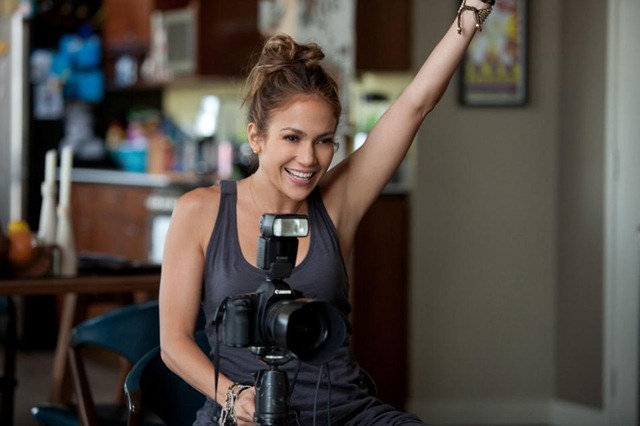 Jennifer Lopez stars as 'Holly' in WHAT TO EXPECT WHEN YOU'RE EXPECTING. Photo credit: Melissa Moseley 