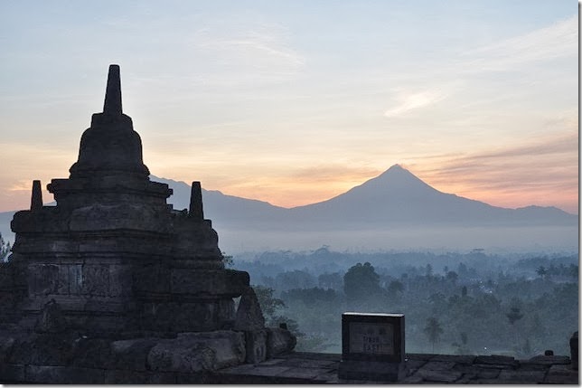 Indonesia Yogyakarta Borobudur 130809_0093